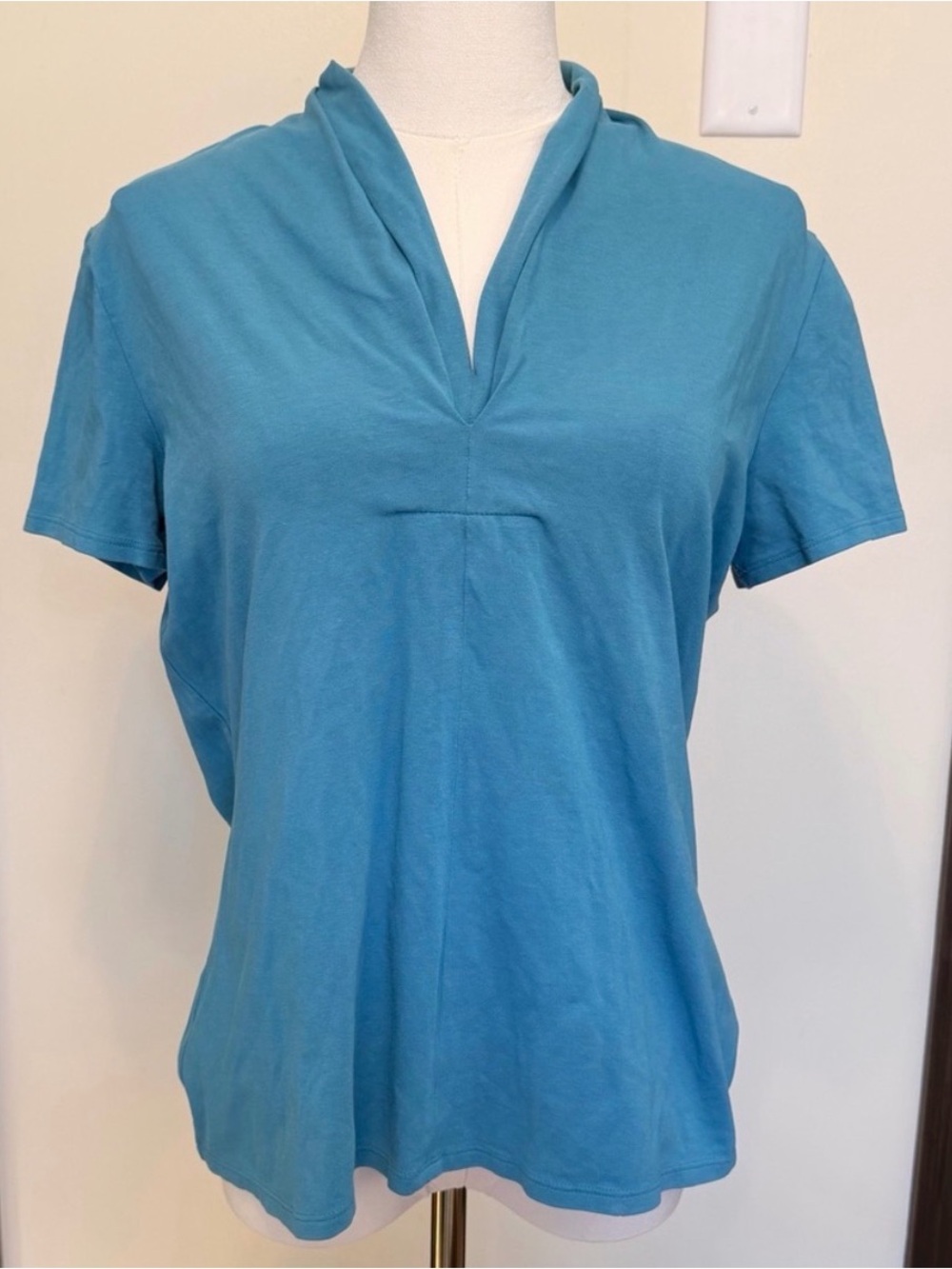 J. Jill Teal Pleated V-Neck Short Sleeve Top